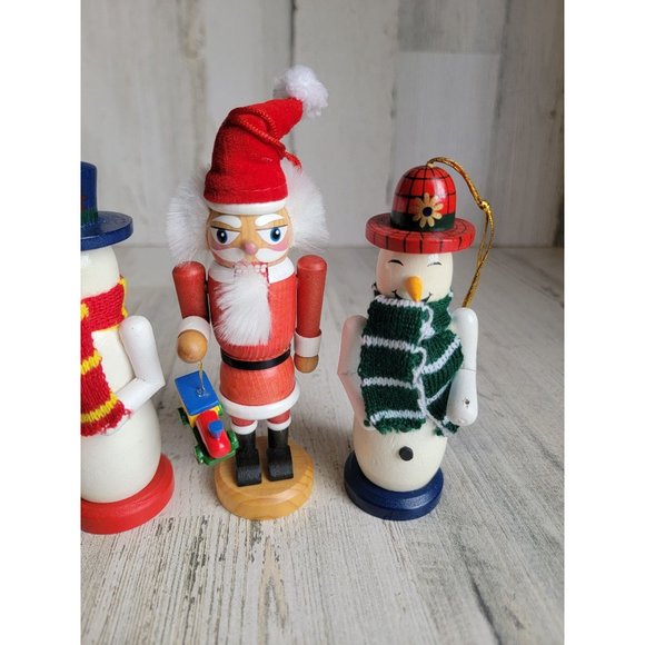 Wooden Santa snowman Nutcracker ornament set Xmas - Picture 3 of 9
